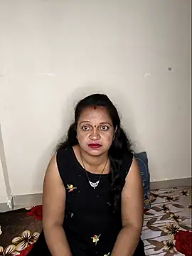 Preety pari online show from 03/17/26, 05:05