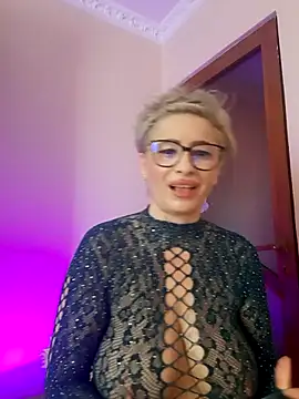Snapshot of LunaBlaise chatting on 05/16/26, 10:36 LunaBlaise online show from 05/16/26, 10:36
