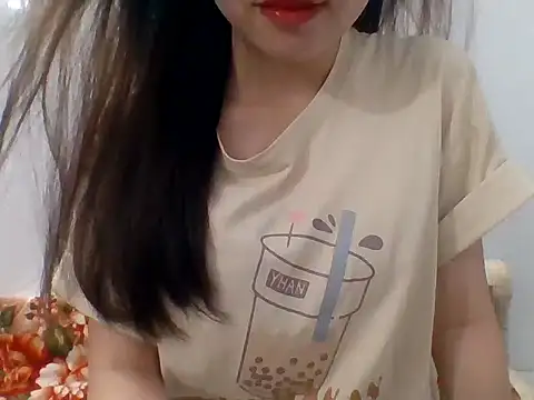 Snapshot of kiraa-007 chatting on 05/14/26, 01:18 kiraa-007 online show from 05/14/26, 01:18