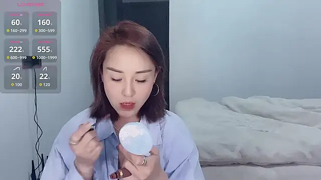 xiaolu-686 online show from 03/23/26, 02:43