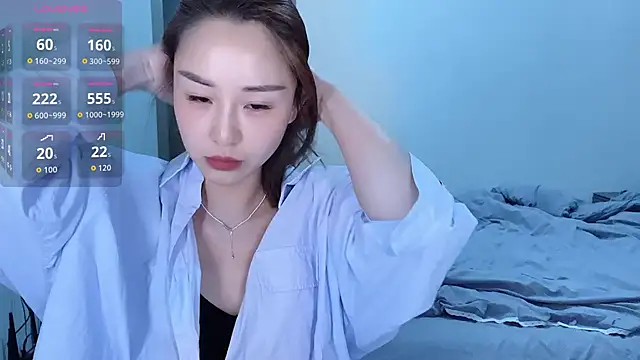 xiaolu-686 online show from 04/01/26, 06:16