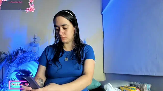  VALERIAGOMEZ online show from 04/07/26, 11:10