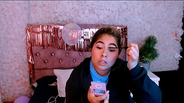 Sofiazaf  online show from 04/04/26, 12:46