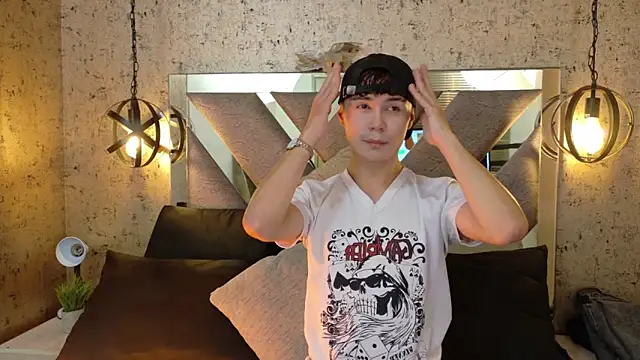 Snapshot of Crush_Nier chatting on 02/27/26, 12:38 Crush Nier online show from 02/27/26, 12:38