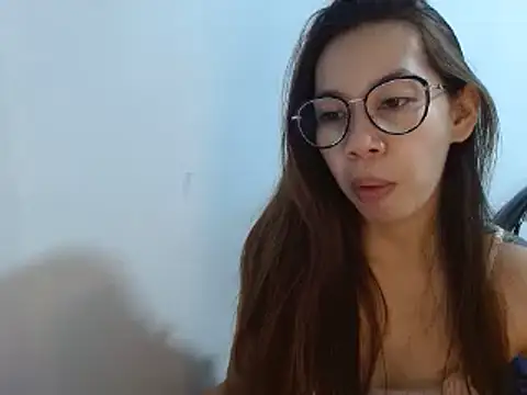 Snapshot of Aira_AsianHottie chatting on 03/02/26, 05:20 Aira AsianHottie online show from 03/02/26, 05:20