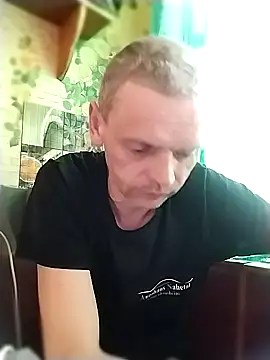 Snapshot of Maximuss69 chatting on 03/04/26, 06:08 Maximuss69 online show from 03/04/26, 06:08