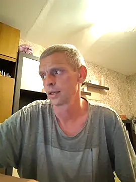 Snapshot of Maximuss69 chatting on 03/20/26, 06:57 Maximuss69 online show from 03/20/26, 06:57