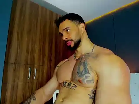 Snapshot of massimo_visconti chatting on 02/28/26, 07:59 massimo visconti online show from 02/28/26, 07:59