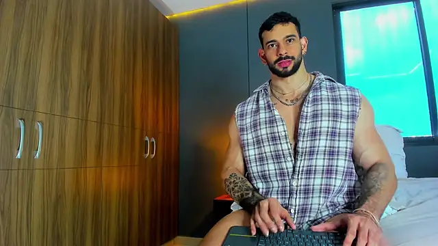 massimo visconti online show from 03/19/26, 03:16