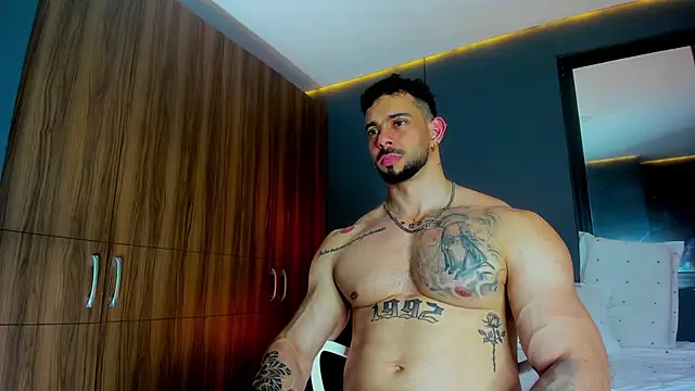 massimo visconti online show from 04/02/26, 03:37