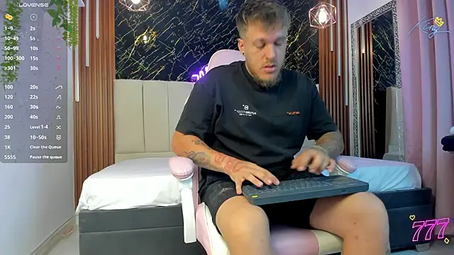 keane lee  online show from 04/28/26, 12:10