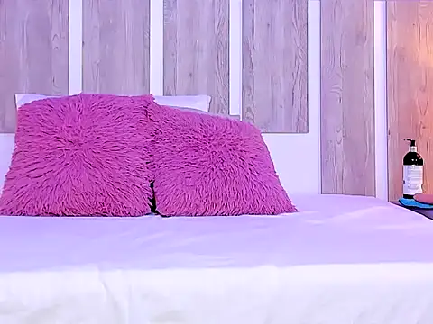 EmilySearss online show from 03/20/26, 06:24