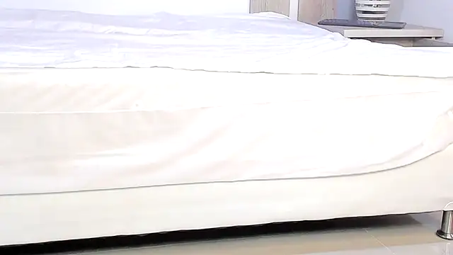 EmilySearss online show from 04/01/26, 07:00