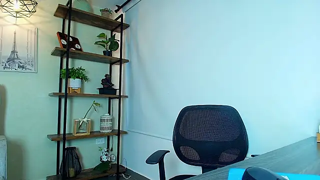 Snapshot of Victoria-Collins_ chatting on 03/02/26, 12:23 Victoria-Collins online show from 03/02/26, 12:23