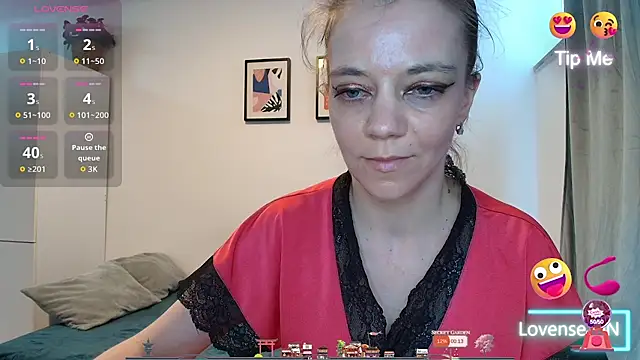 Snapshot of Yana-XX chatting on 06/22/26, 05:21 Yana-XX online show from 06/22/26, 05:21