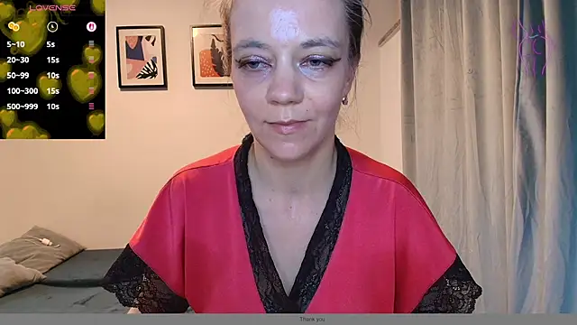 Snapshot of Yana-XX chatting on 07/18/26, 08:45 Yana-XX online show from 07/18/26, 08:45