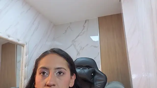 Lola roses tf online show from 03/08/26, 01:15