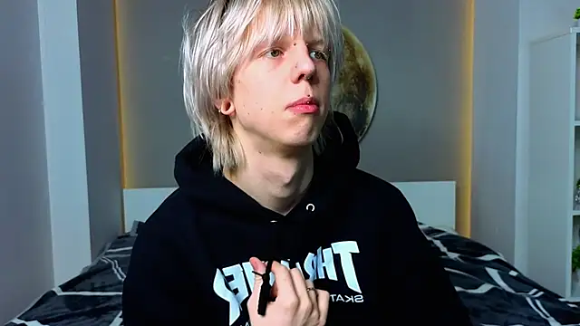 Snapshot of Mark_Shoyer2 chatting on 02/27/26, 01:38 Mark Shoyer2 online show from 02/27/26, 01:38