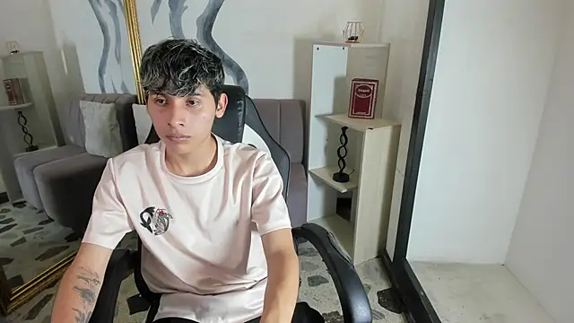 DeilanWolf online show from 03/01/26, 05:42