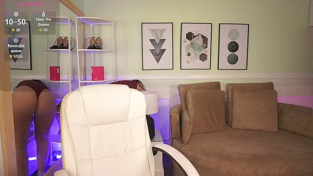 MandyCollins online show from 04/15/26, 11:39