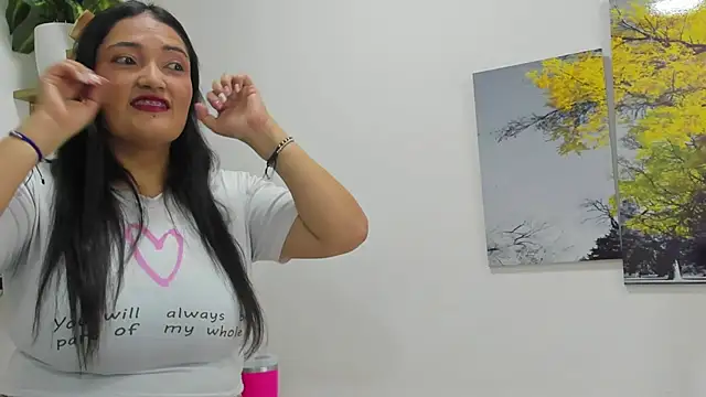 Stefy cg online show from 04/18/26, 07:51