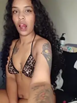 Brinnehh online show from 04/18/26, 05:22