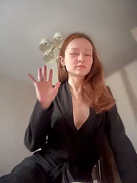 SadieSink  online show from 03/03/26, 12:55