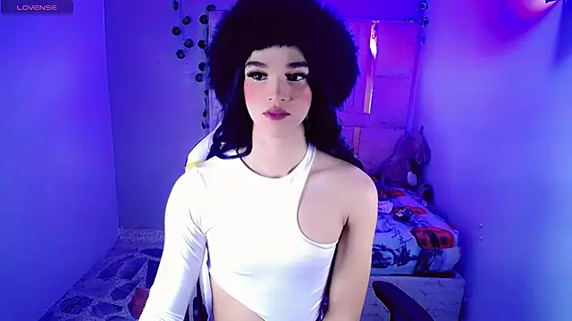 Sophiaa doll  online show from 05/30/26, 04:20
