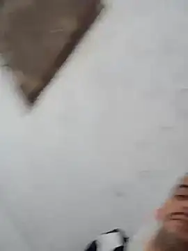 Snapshot of ROLAOO069 chatting on 03/04/26, 05:46 ROLAOO069 online show from 03/04/26, 05:46