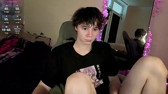 Snapshot of AnthonyCuutie chatting on 05/10/26, 04:01 AnthonyCuutie online show from 05/10/26, 04:01