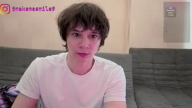 Snapshot of AnthonyCuutie chatting on 08/06/26, 04:47 AnthonyCuutie online show from 08/06/26, 04:47