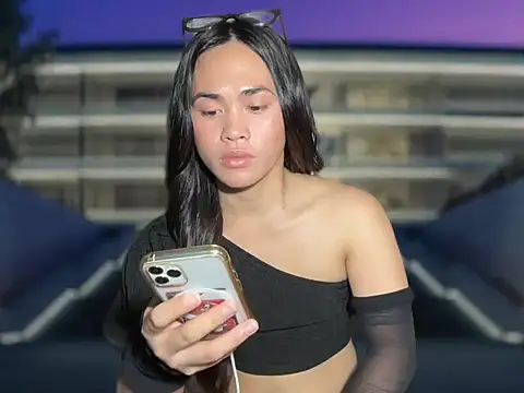 Hotcumbb28 online show from 02/28/26, 10:16