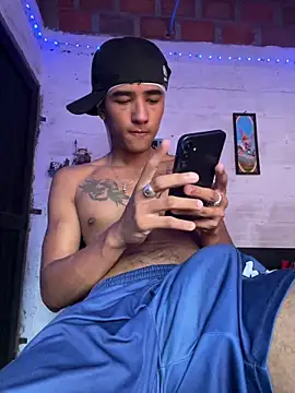 billi adamzz online show from 04/12/26, 10:37