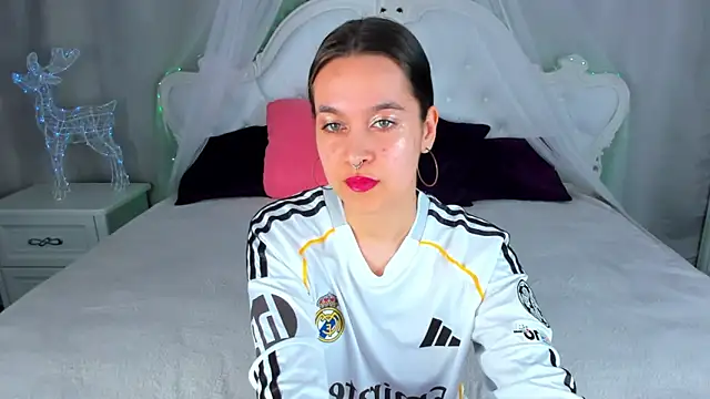 AishaTempt online show from 04/25/26, 08:50