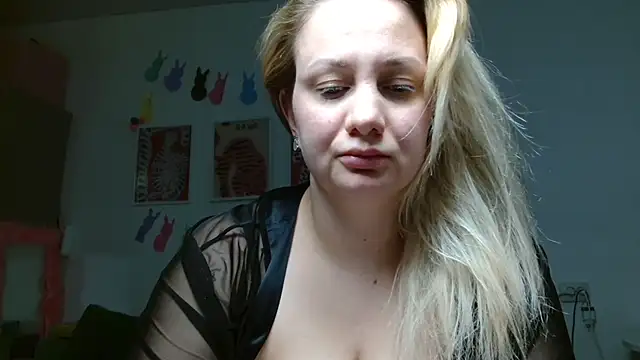 Avery Wilson online show from 04/10/26, 03:39