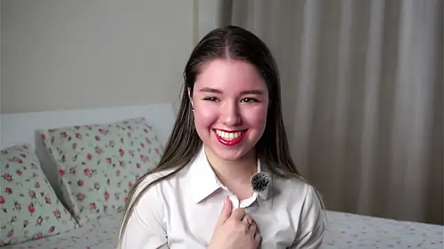 Snapshot of SmoggyWeek chatting on 03/02/26, 11:50 SmoggyWeek online show from 03/02/26, 11:50