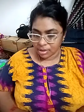 deepika-mallus online show from 04/16/26, 08:37