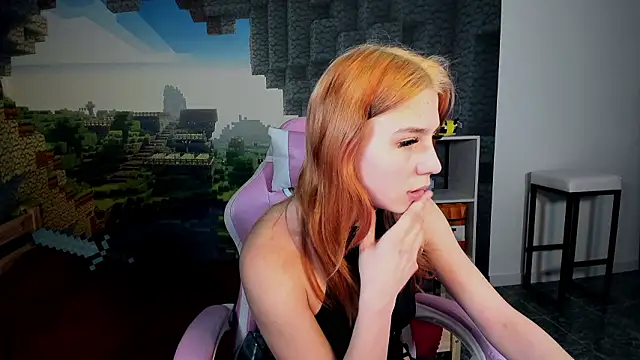 RosaFowler online show from 02/28/26, 12:28