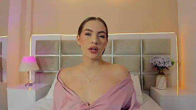 Snapshot of Megaan_Rousee chatting on 03/01/26, 11:45 Megaan Rousee online show from 03/01/26, 11:45