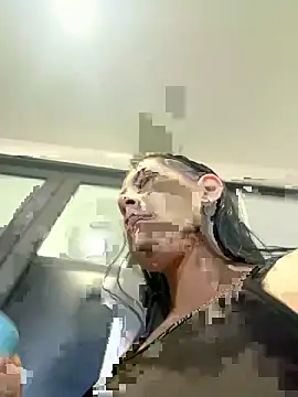 Megaan Rousee online show from 04/01/26, 11:55