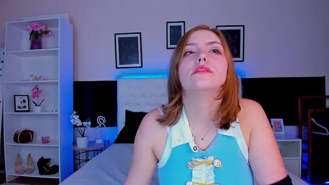 DellaRows online show from 03/02/26, 02:13