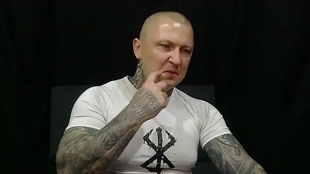 devilWithTats online show from 05/25/26, 07:25