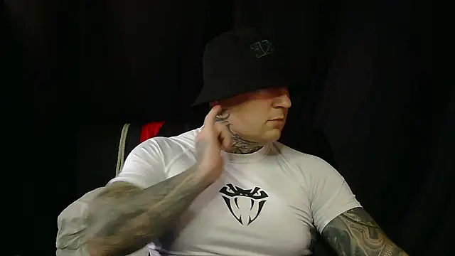 devilWithTats online show from 07/23/26, 12:58