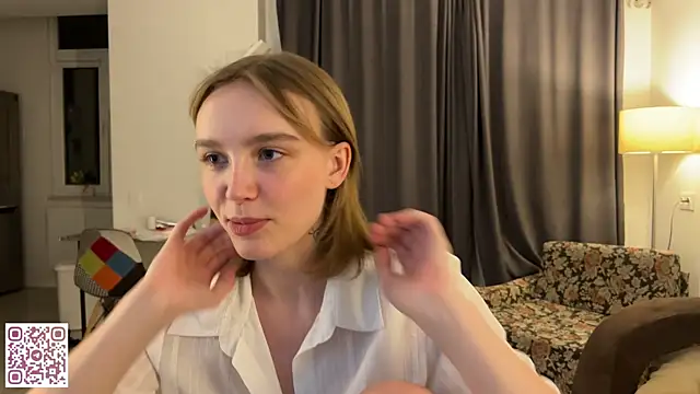 Lolatatee online show from 05/14/26, 06:15