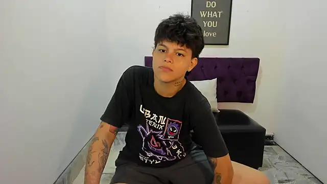 TomBoy Natali online show from 06/17/26, 11:12