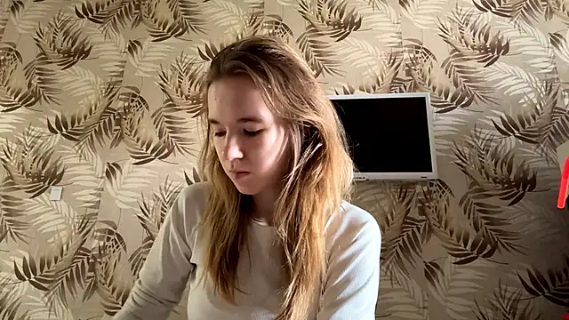 LeomaJee online show from 06/12/26, 01:43