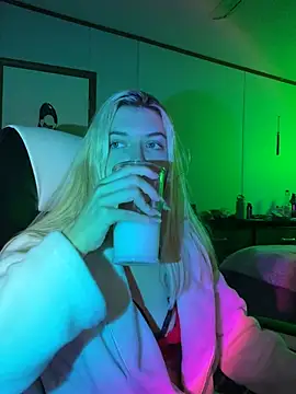 Rainsworld420 online show from 04/05/26, 04:31