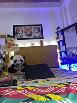 Antonella-smitt online show from 03/19/26, 01:37