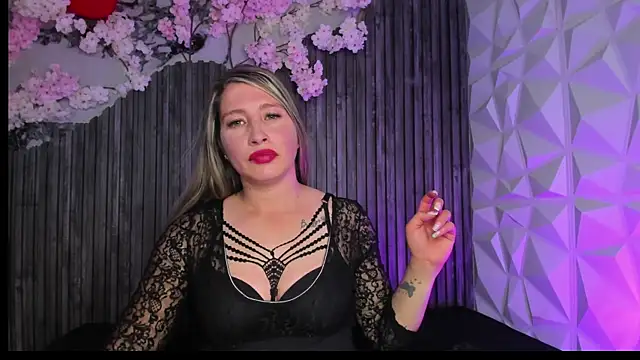 Snapshot of Mia_Backer07 chatting on 03/02/26, 05:08 Mia Backer07 online show from 03/02/26, 05:08