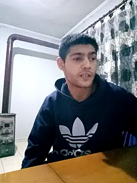 Snapshot of Georgepantelidis chatting on 03/02/26, 05:42 Georgepantelidis online show from 03/02/26, 05:42